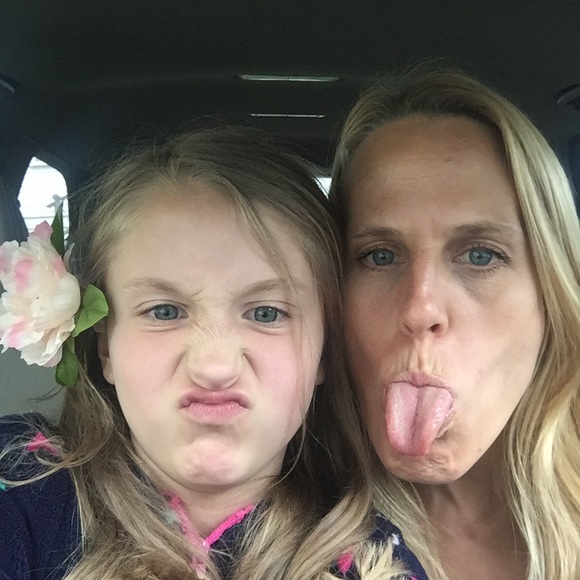 Meet your Posher, Heather - Picture 6 of 8